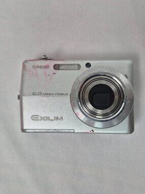 Casio Exilim EX-Z60 6.0 Mega Pixel Digital Camera For Parts Only